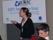 Intervencin de Cristina Bilbao en el Meeting del Grupo de Biopatologa de la EORTC