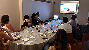 Especialistas participantes en la reuni&oacute;n sobre la evoluci&oacute;n y el tratamiento del linfoma de c&eacute;lulas del manto (LCM) y los linfomas T perif&eacute;ricos (PTCL) en Santa Cruz de Tenerife